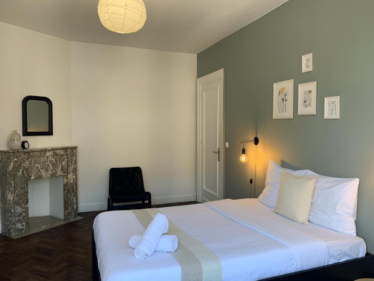 Appartement 2 Chambres Avec Parking, Proche Metro Lila Exterior foto